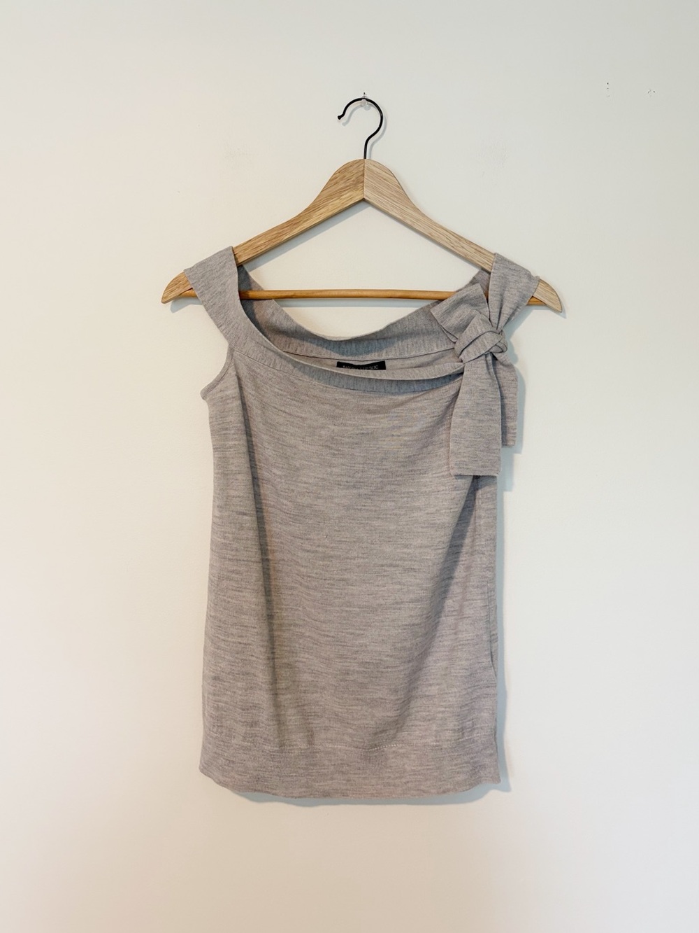 Banana Republic 100% Marino Wool Light Gray Off The Shoulder Tank Shirt